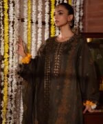 Raw Silk Embroidered Green 3 Piece Suit - Image 3