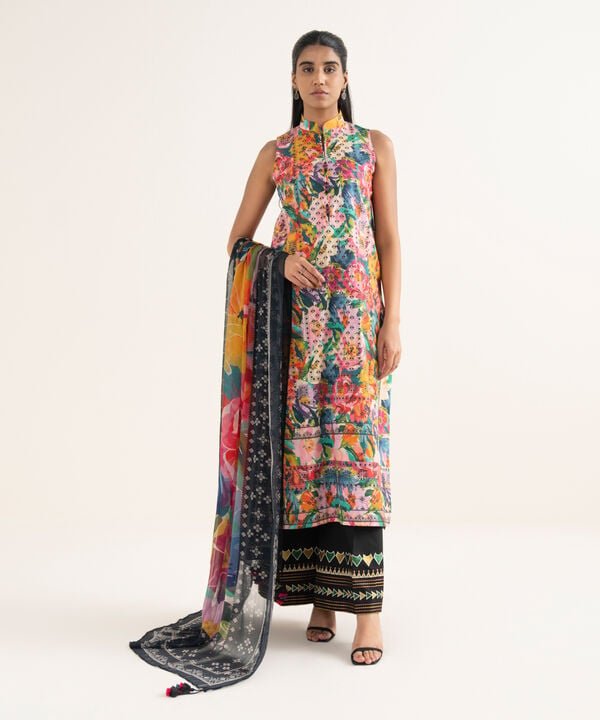 0NSDDS26V017_1 Cotton Printed Black Trousers Fabric - Image 1