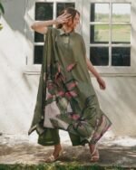 RTW 2 PC Suit 2TNS26WMV102