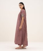 Lawn Printed Pink 3 Piece Suit - Image 2