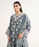 Khaddar Embroidered Grey 3 Piece Suit - Image 2