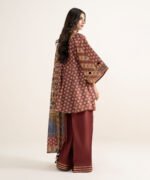 Zari Lawn Embroidered Red 3 Piece Suit - Image 4