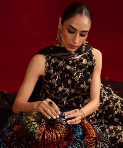 Textured Lawn Black Embroidered 3 Piece Suit