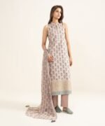 Lawn Embroidered Pink 3 Piece Suit - Image 2