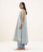 Zari Lawn Embroidered Blue 3 Piece Suit - Image 2