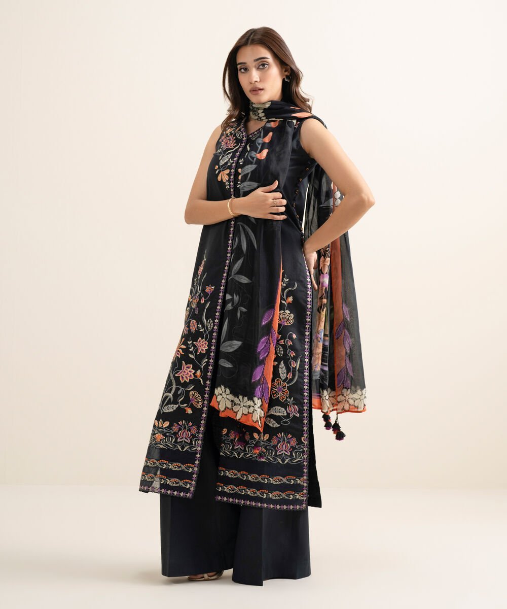 ESGS26V111AT_2-2.jpg Textured Lawn Embroidered Black 3 Piece Suit - Image 1