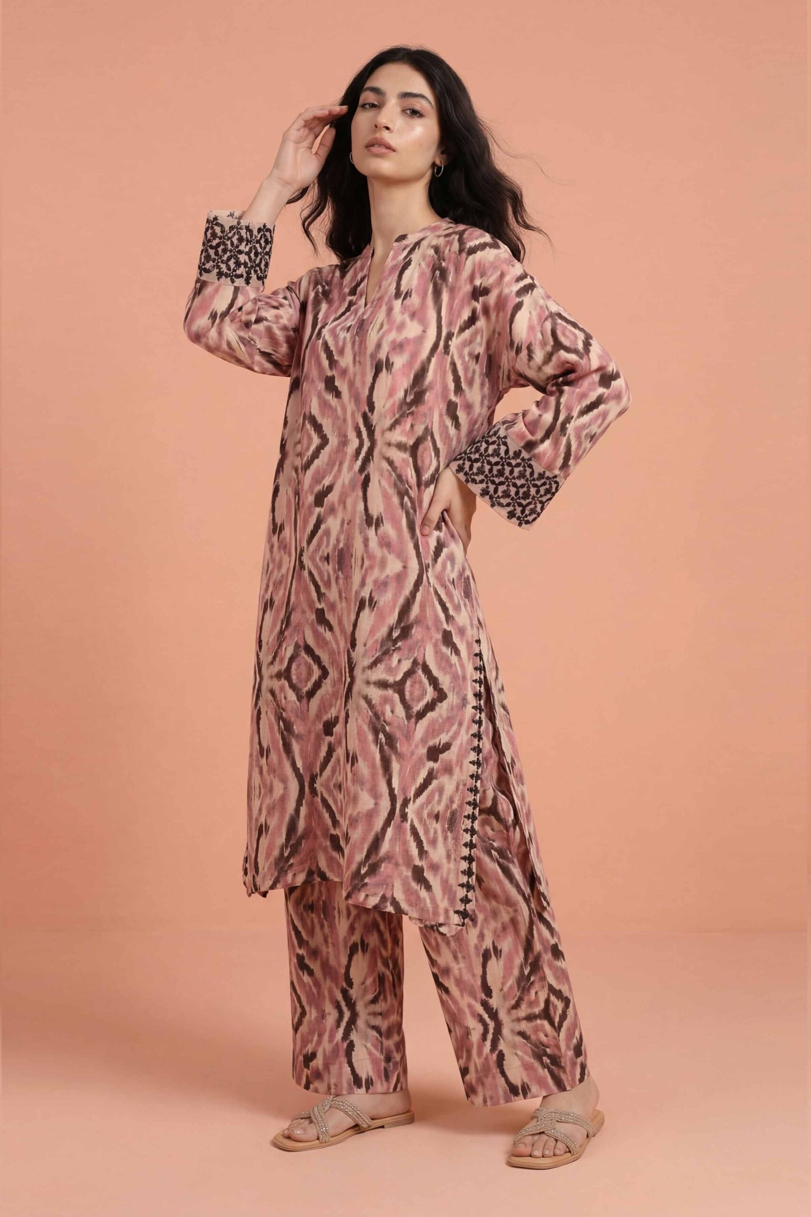 PE26-352_4-2.jpg 2 Piece - Printed Embroidered Suit - PE26-352 - Image 1