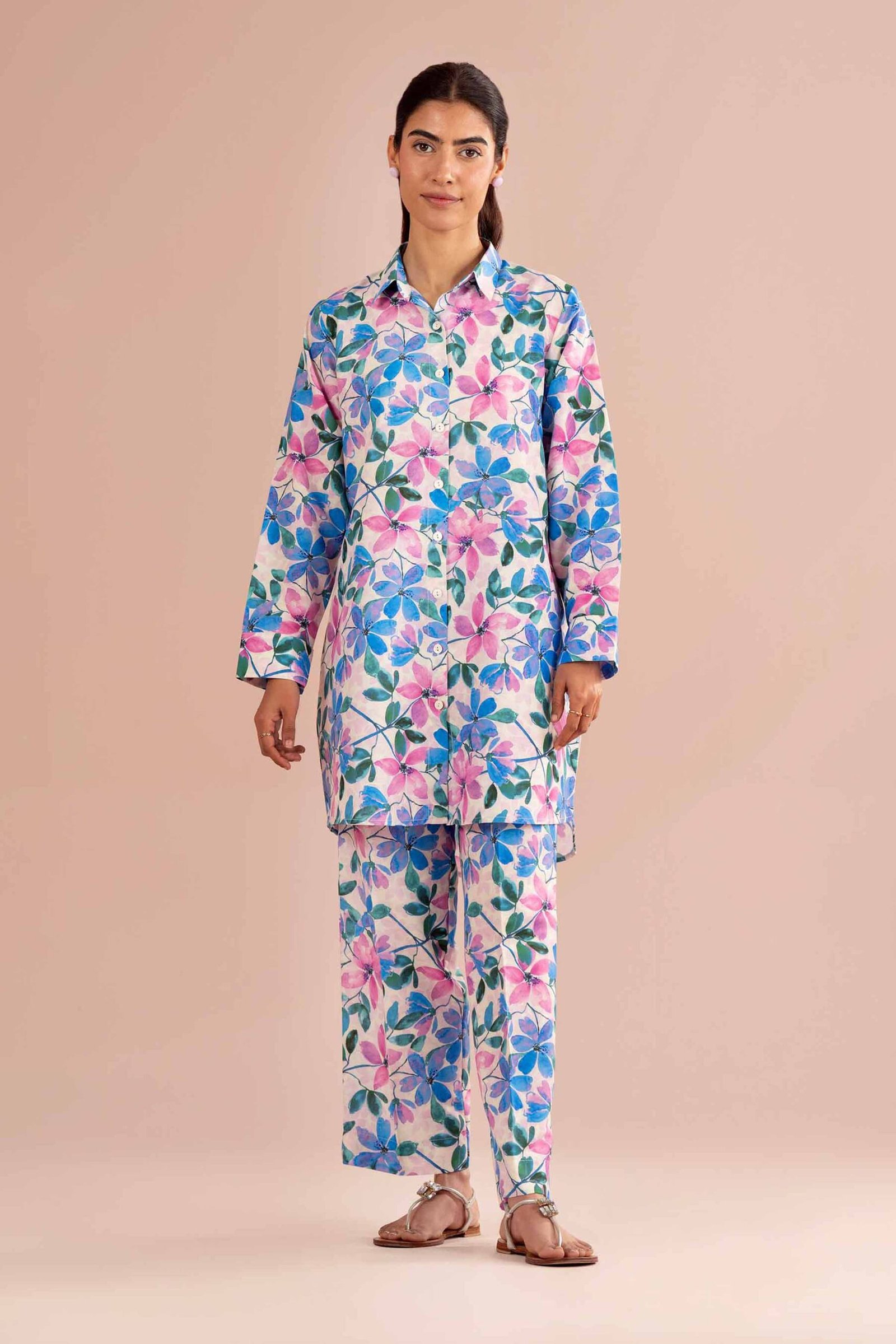 PE26-418-_3-1.jpg 2 Piece - Printed Suit - PE26-418 - Image 1
