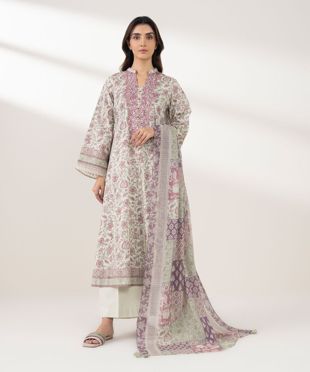 PEDYS26V052B_2-2.jpg Lawn Embroidered Multi 3 Piece Suit - Image 1
