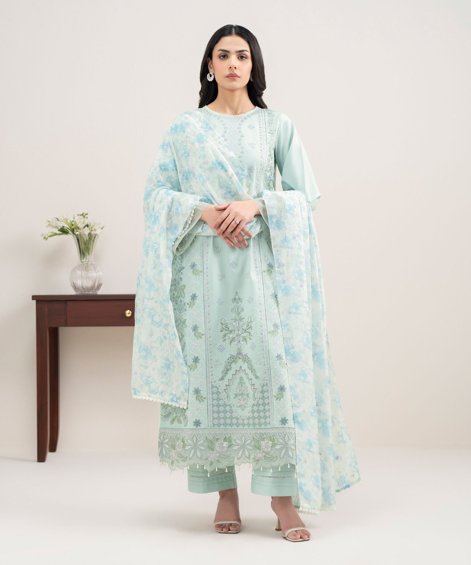 PESUS26V162B_1 Lawn Embroidered Aqua 3 Piece Suit - Image 1