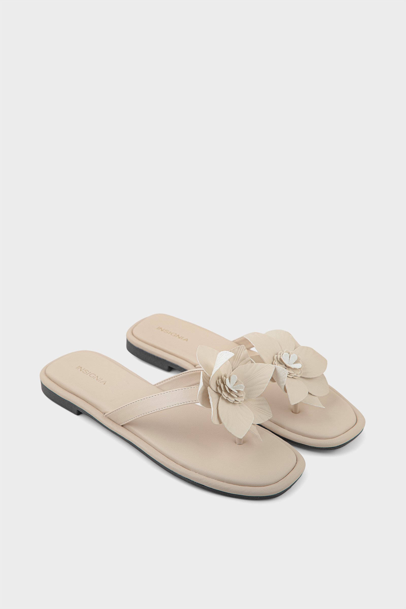 Casual Slip On IC0107-Ivory