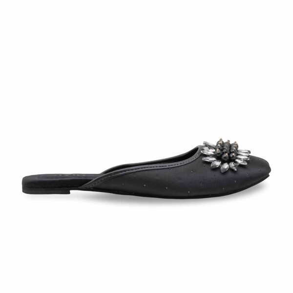 Black Ethnic Back Open Khussa EC8596 view 3