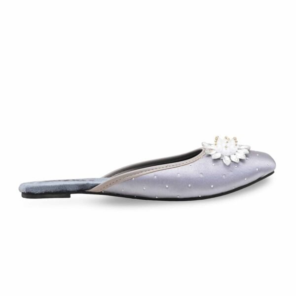 Grey Ethnic Back Open Khussa For Women EC8596 view 3