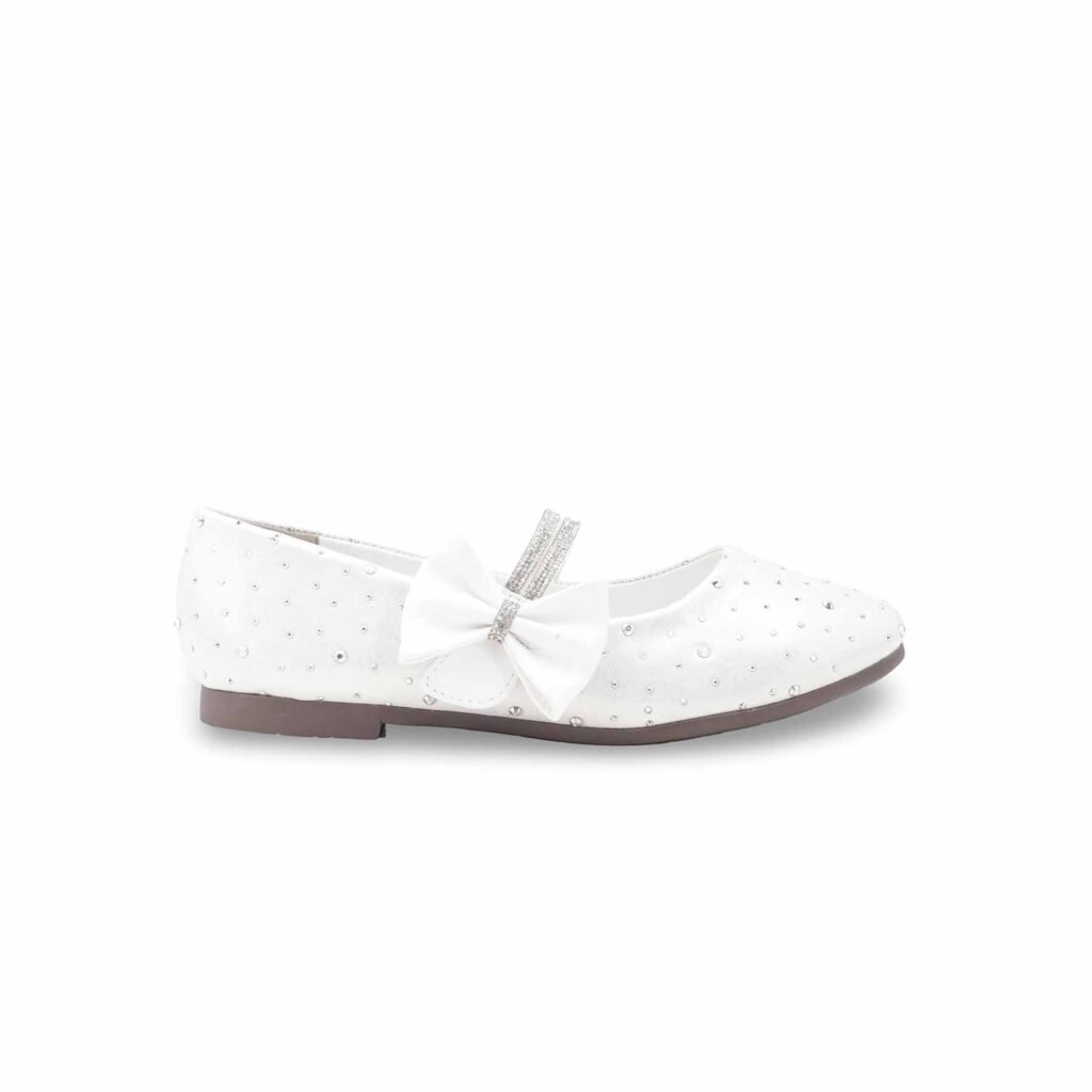 Girls White Fancy Pumps KD2622