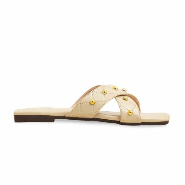 img-1-204 Cream Casual Slipper CL2124