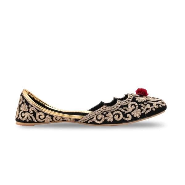 Golden Ethnic Khussa For Ladies EC8622