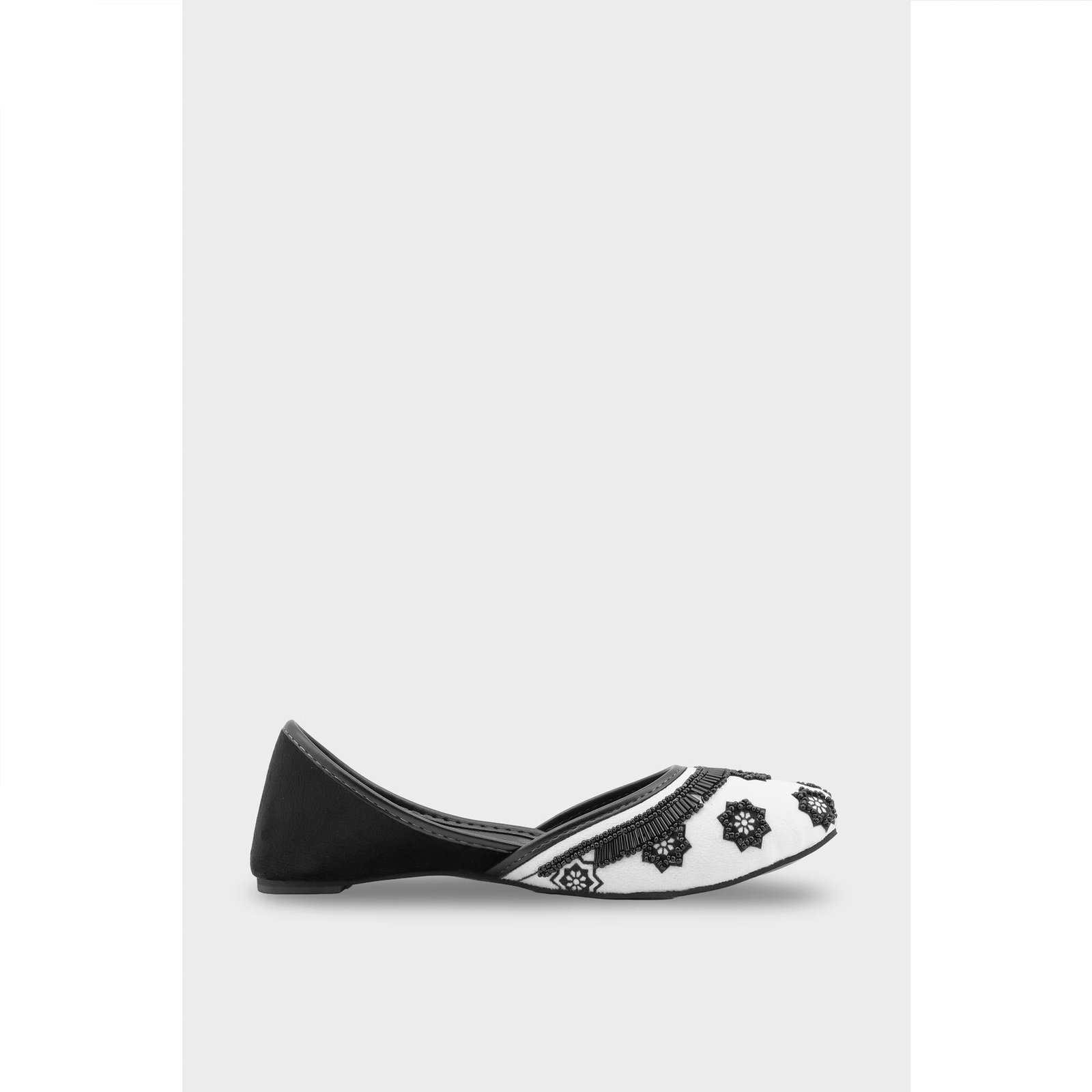 Black Ethnic Khussa EC8606