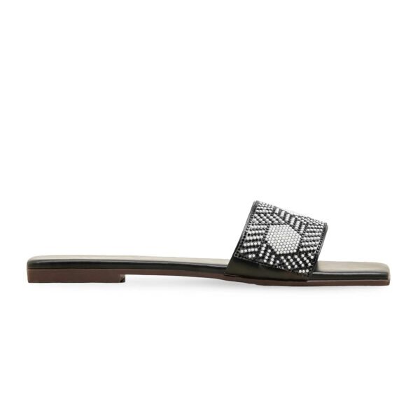 img-1-54 Black Casual Slipper For Ladies CL2095