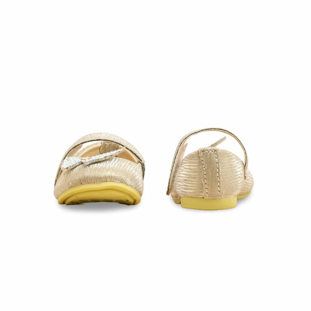 Girls Golden Fancy Pumps KD2470 - view 3