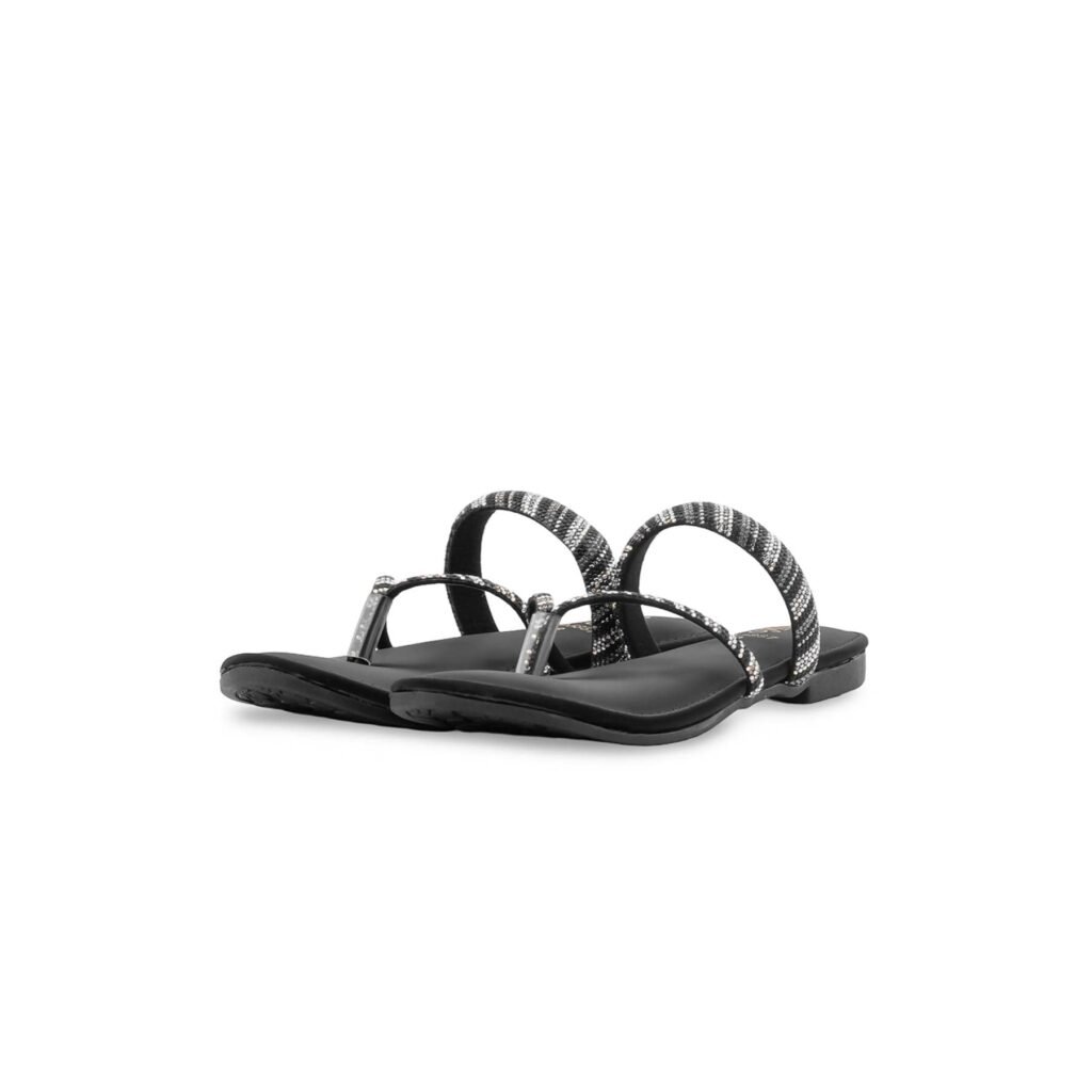 Girls Black Fancy Slipper KD5887 - view 3