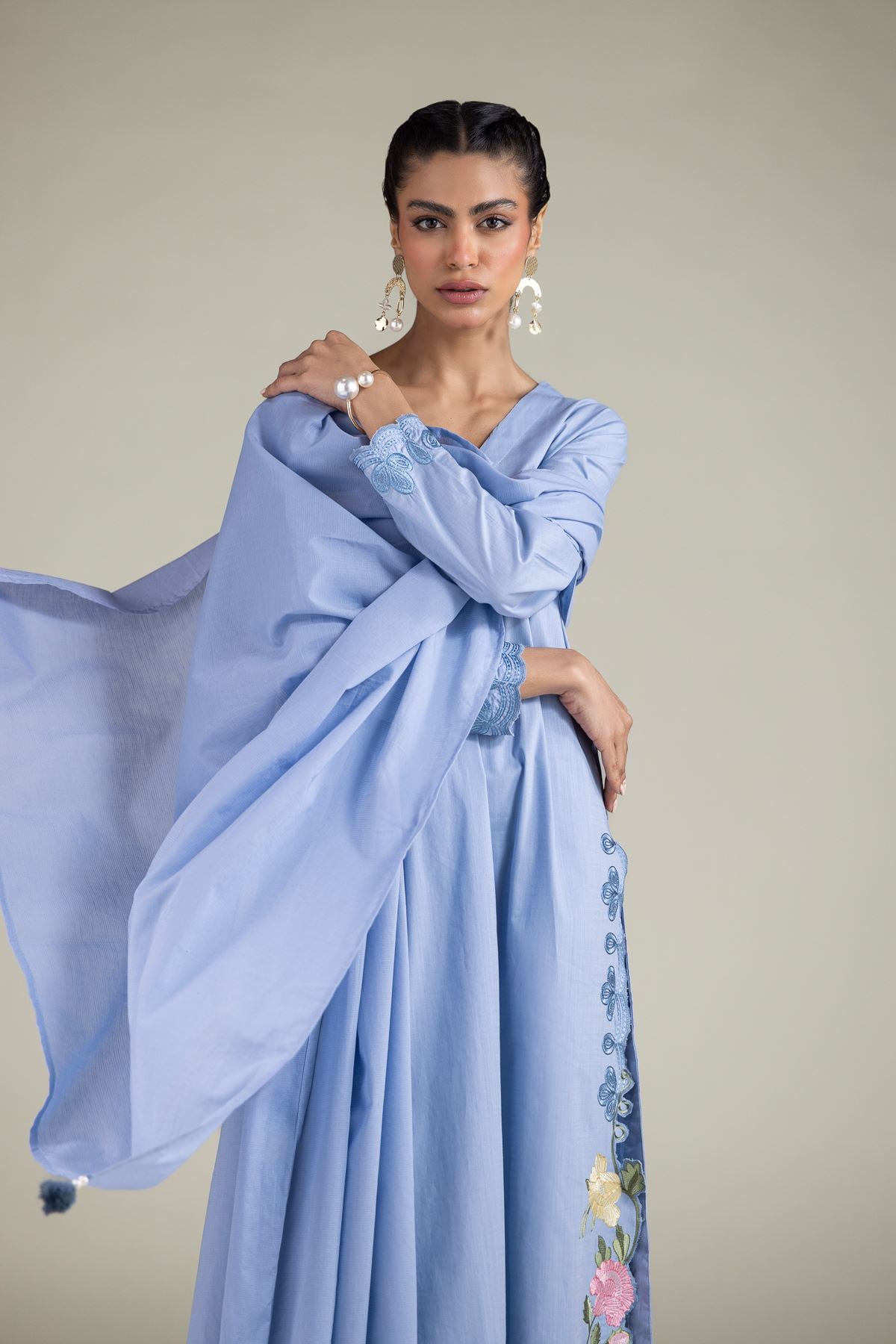 1-26-108-C-C-VG_MULTI-1 Solid Dupatta - View 1
