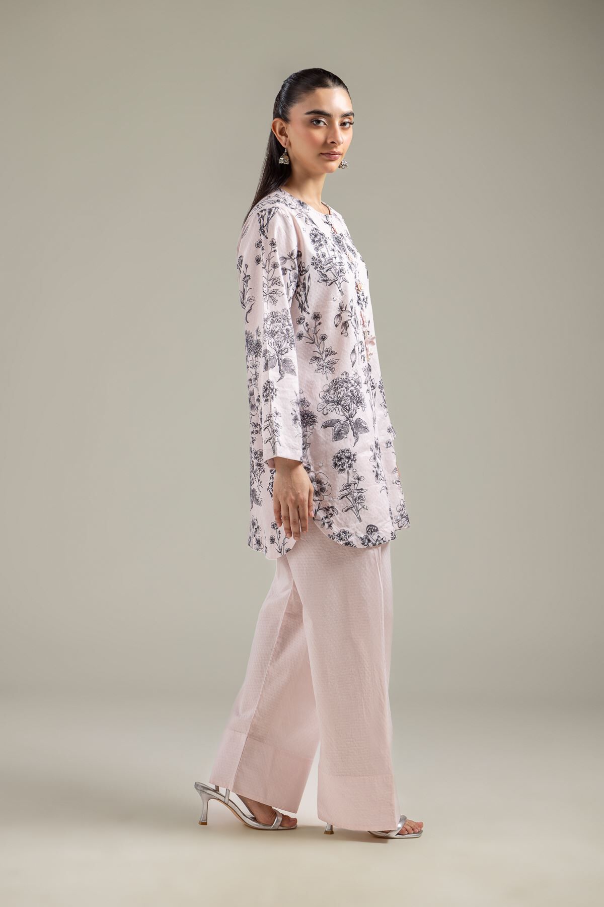 1-26-118-b-e_multi_2.jpg Pink Cotton Shalwar 1