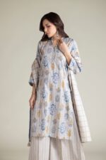 Floral Cambric Kurta - View 2