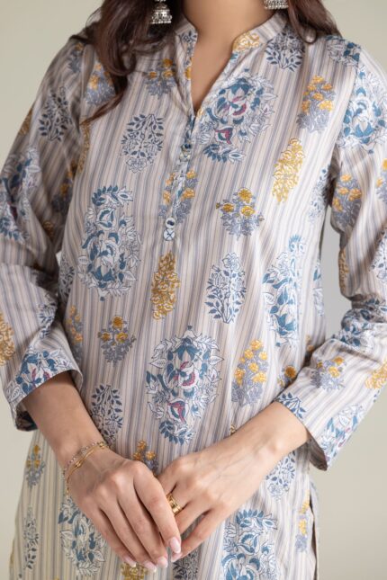 Floral Cambric Kurta - View 1