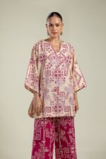 Round V-Neck Kurta - View 3