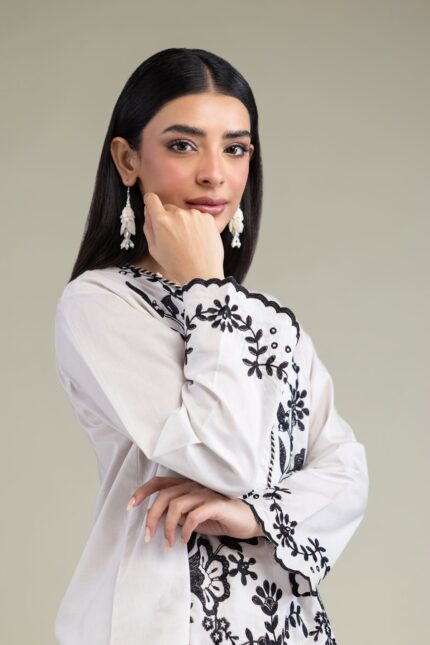 Floral V-Neck Kurta - View 2