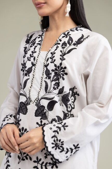 Floral V-Neck Kurta - View 1