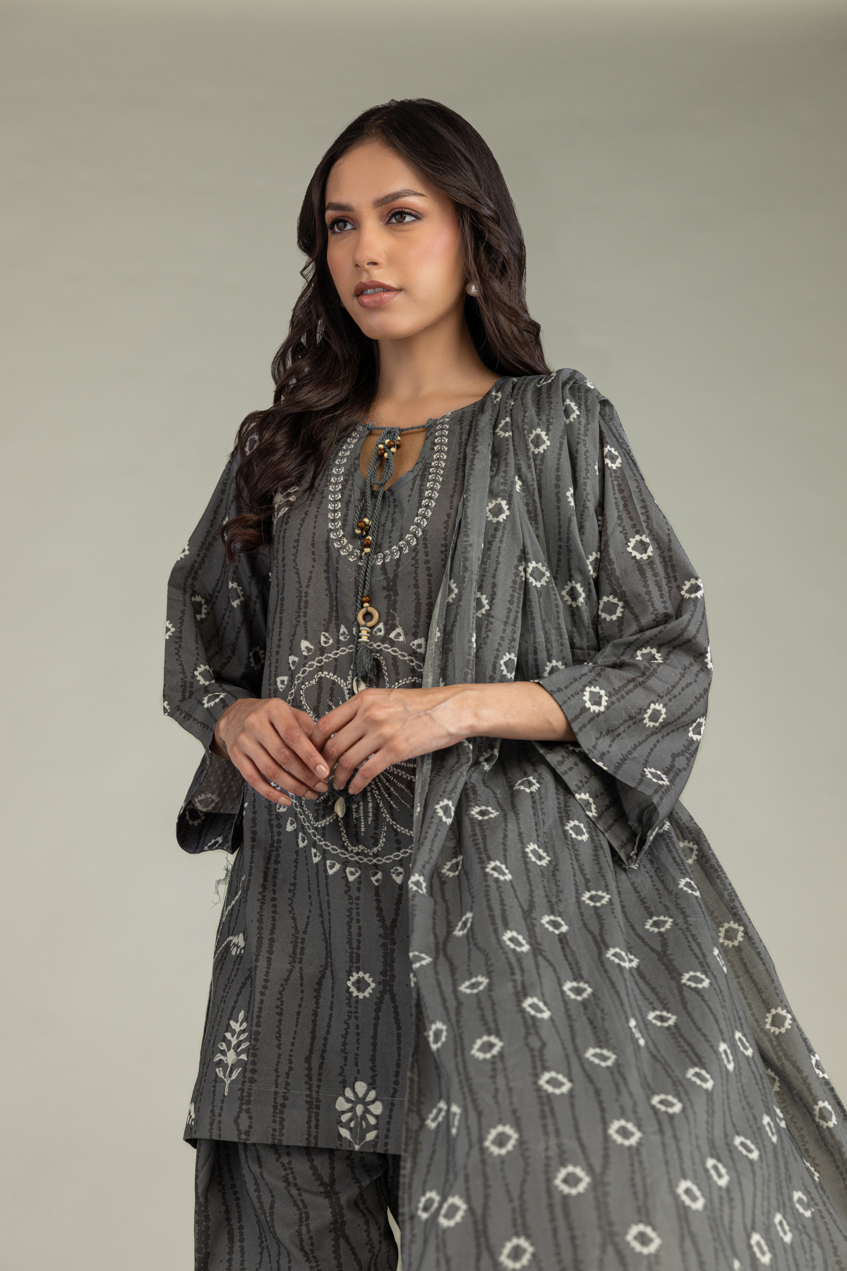 1-26-220-C-E1-VG_MULTI-1 Gray Printed Dupatta - View 1