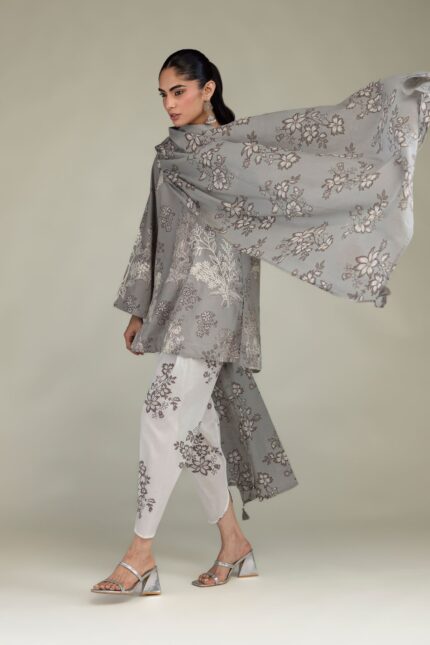 Floral Lawn Dupatta - View 2