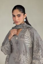 Floral Lawn Dupatta - View 4