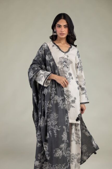 Gray Lawn Dupatta - View 1