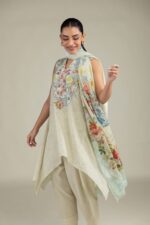 Floral Lawn Dupatta - View 3