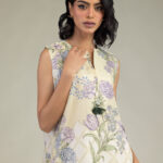 Floral Sleeveless Kurta - View 1
