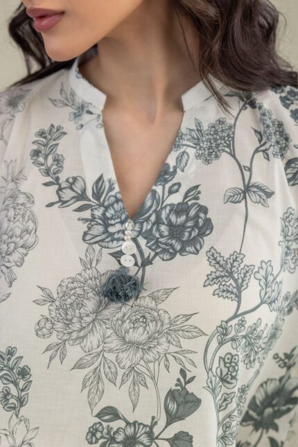 Lawn V-Neck Kurta - View 2