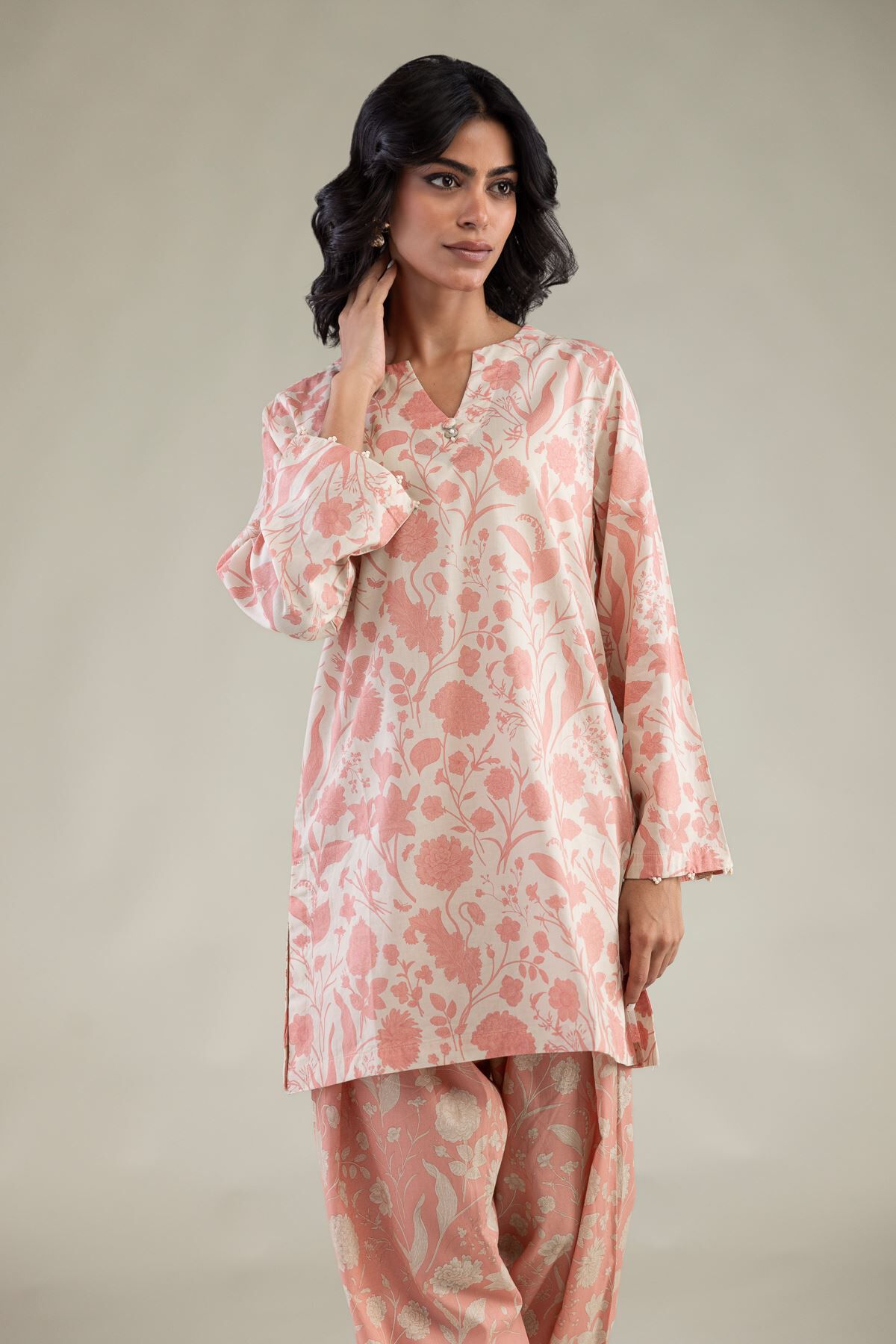 1-26-248-a-a2_multi_1.jpg Floral Peach Shalwar 1