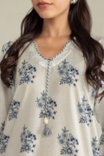 Short V-Neck Kurta - View 3