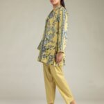 Short V-Neck Kurta - View 1