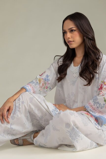 Floral Cambric Kurta - View 2
