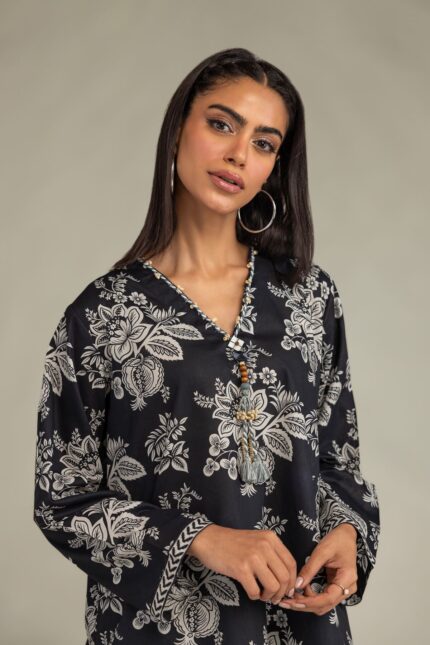 Black Cambric Kurta - View 1