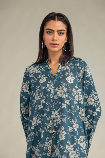 Cambric Longline Kurta - View 2