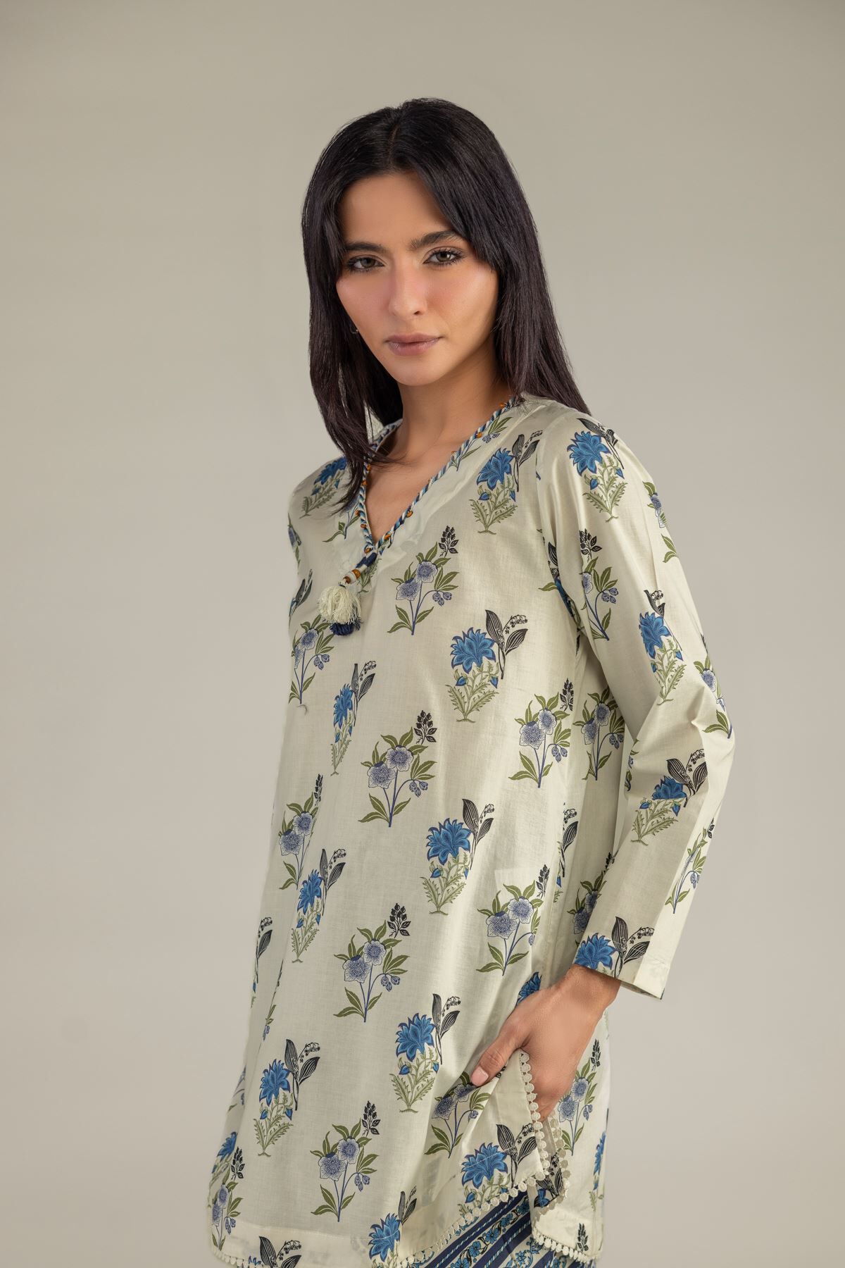 Floral V-Neck Kurta-1 Floral V-Neck Kurta - View 1