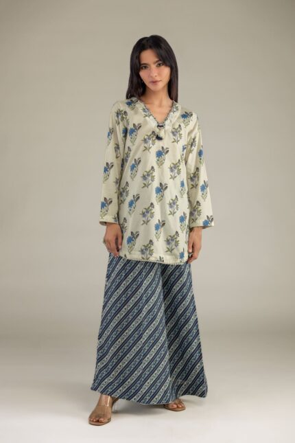 Floral V-Neck Kurta - View 2