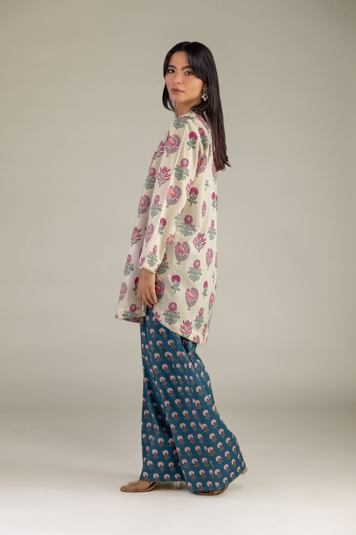 1-26-307-b-g2_multi_1-1.jpg Floral Cambric Shalwar - View 1