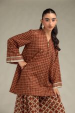 Cambric V-Neck Kurta - View 5