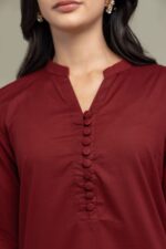 Maroon V-Neck Kurta - View 2
