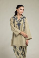 Cambric V-Neck Kurta - View 3